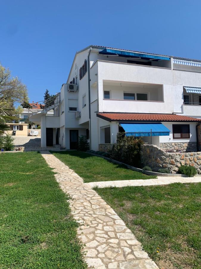 Seaside Apartments Petar クルク エクステリア 写真