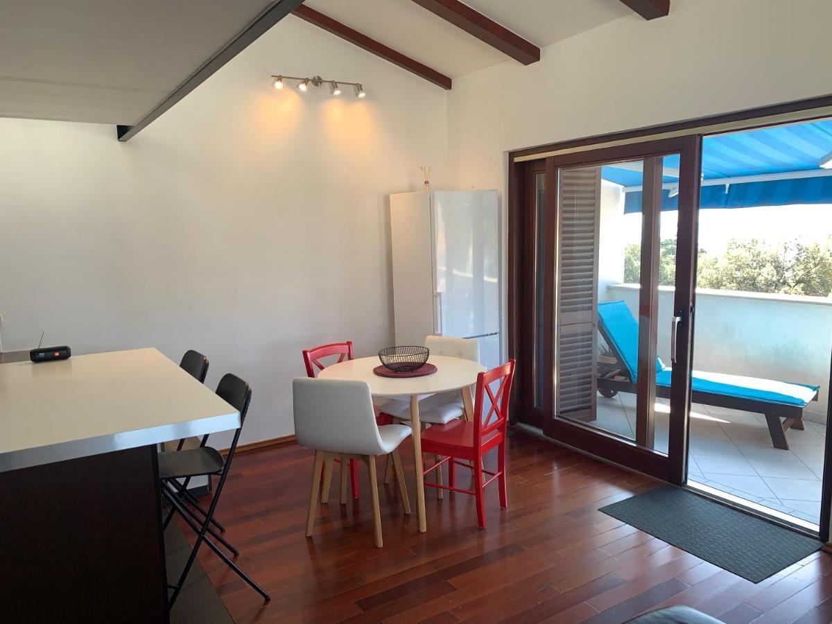 Seaside Apartments Petar クルク エクステリア 写真