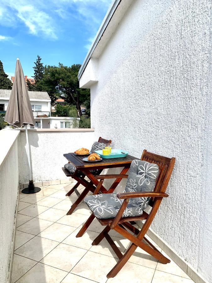 Seaside Apartments Petar クルク エクステリア 写真